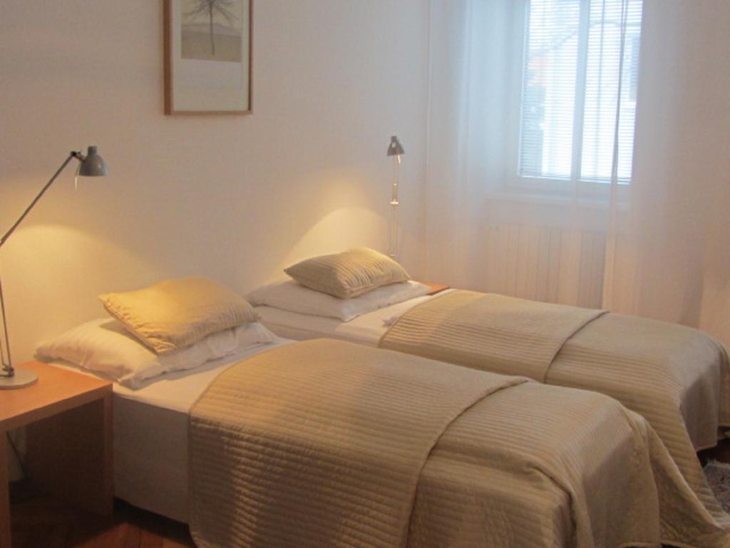 Hotel Wiener Kindl ภายนอก รูปภาพ