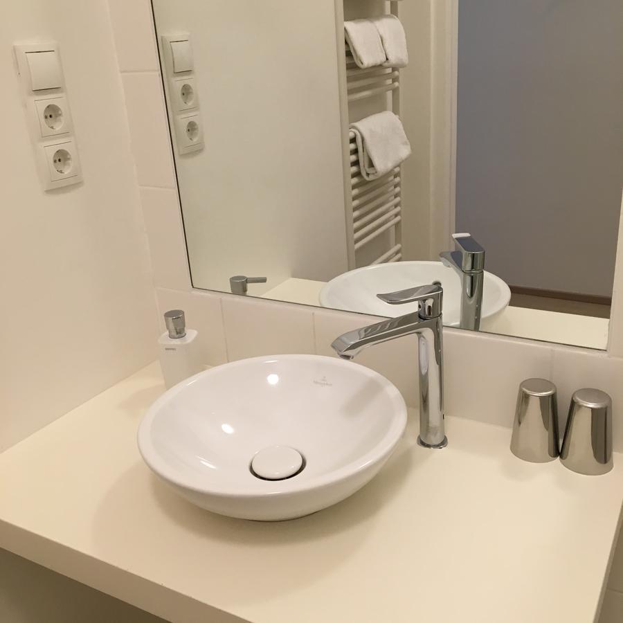 Hotel Wiener Kindl ภายนอก รูปภาพ