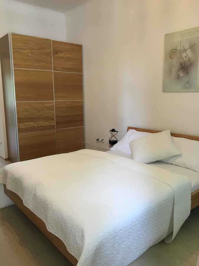 Hotel Wiener Kindl ภายนอก รูปภาพ